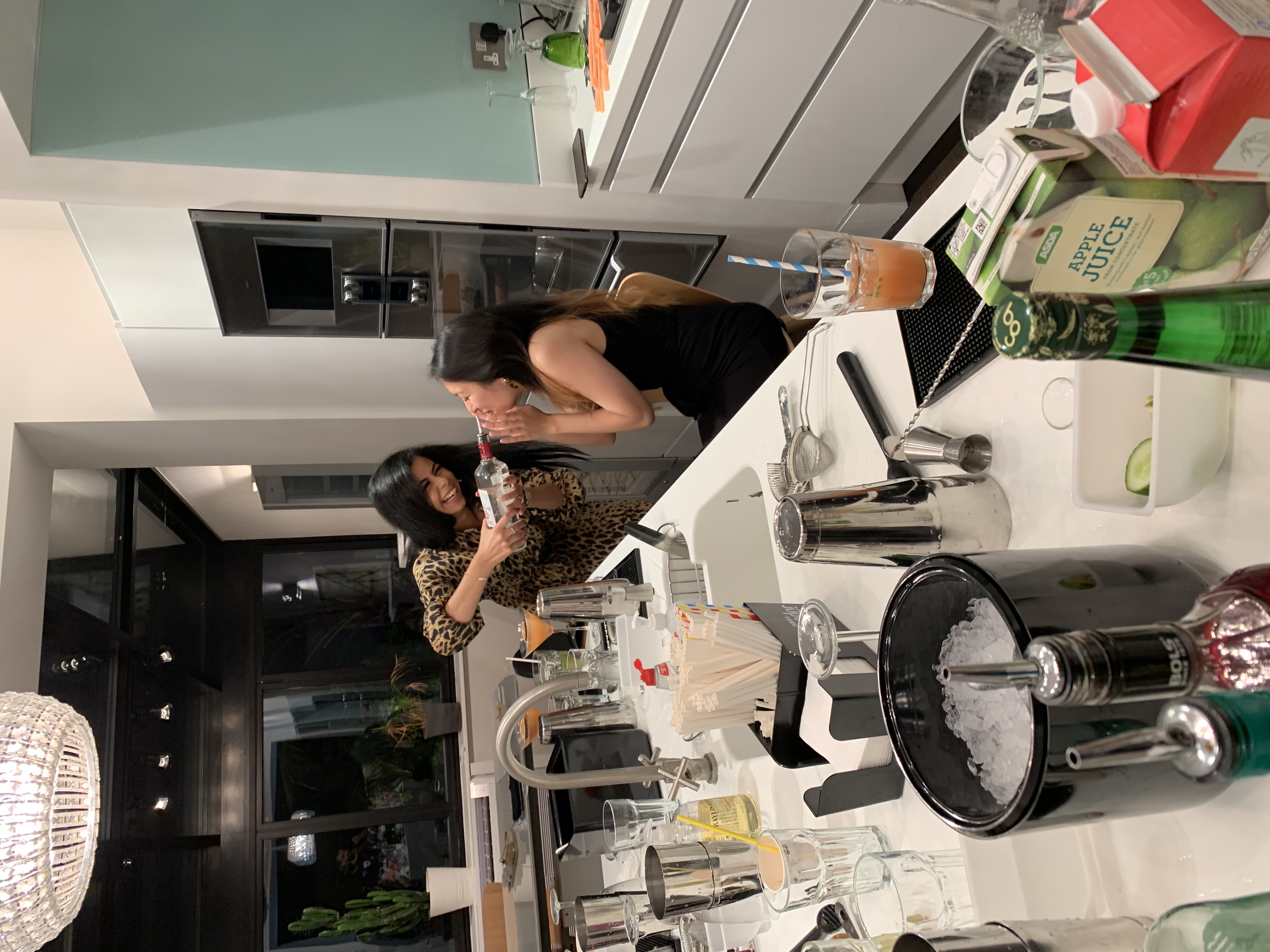 BAR LAB+ Mobile Bar Catering Event Image 127
